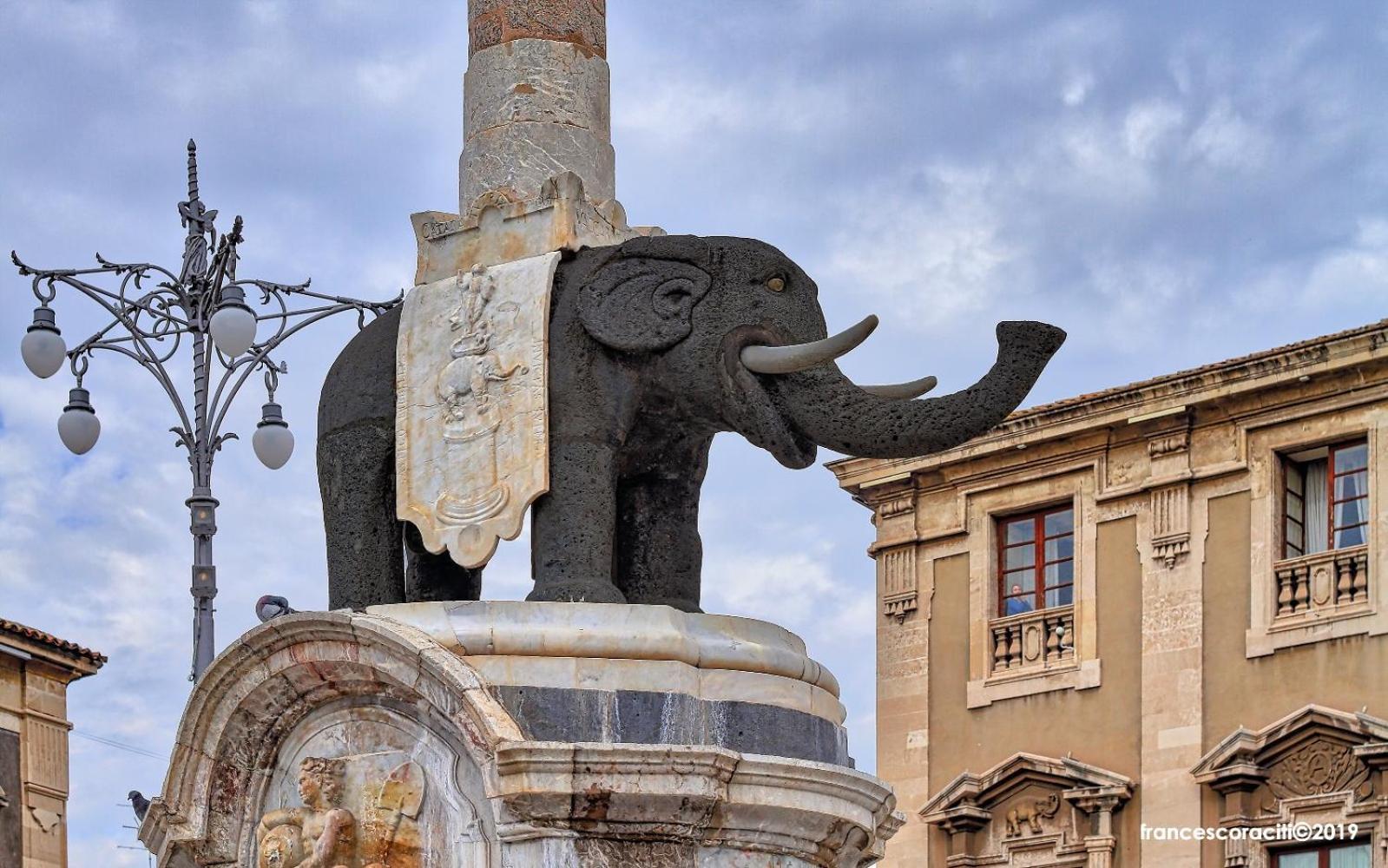 Hotel Elegante Matrimoniale Clemente House Catania Centro Zewnętrze zdjęcie